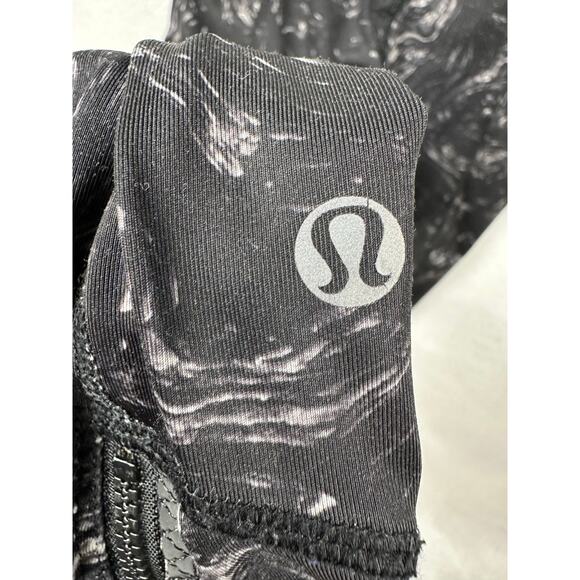 Lululemon leggings - Picture 8 of 9